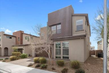 Main picture of 537 Monarch Ridge Ct