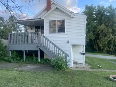 Main picture of 630 Shelby St