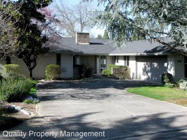 Main picture of 400 Greenbrae Dr