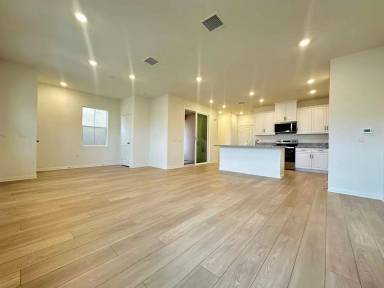 Main picture of 8536 Midway Ln