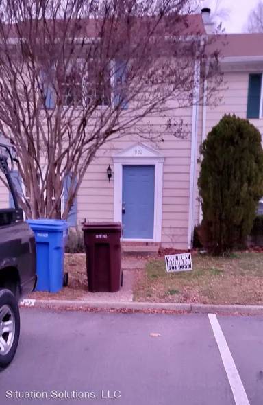 Main picture of 922 Brigantine Ct