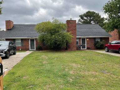 Main picture of 2608 Boone Ct