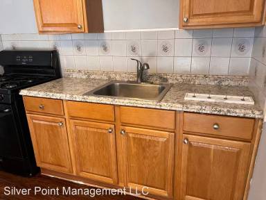 Main picture of 7 Browning Cir