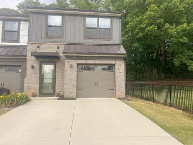 Main picture of 4 Connaught Ct