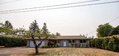 Main picture of 143 Valleyview Dr