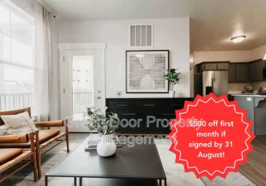 Main picture of 656 N 380 W