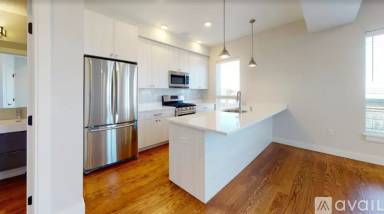 Main picture of 31 North Beacon St