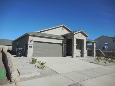 Main picture of 12817 Giovanni Grajeda Ave