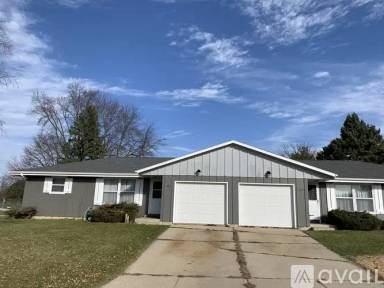 Main picture of 250 Westridge Rd
