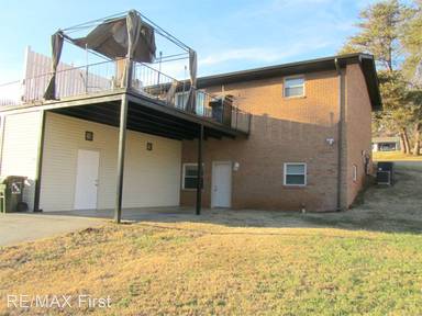 Main picture of 440 Cherokee Heights Dr