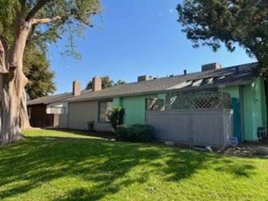Main picture of 7000 N Half Moon Dr