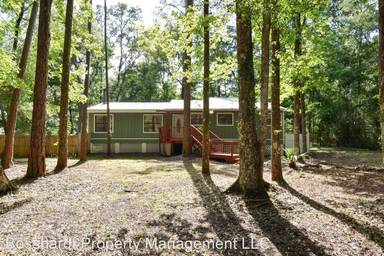 Main picture of 620 SW 43rd Ter