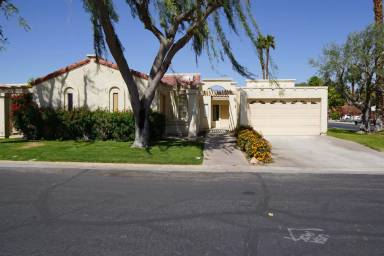 Main picture of 78990 Bayside Ct