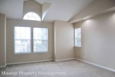 Main picture of 5336 Edmonton Cmn