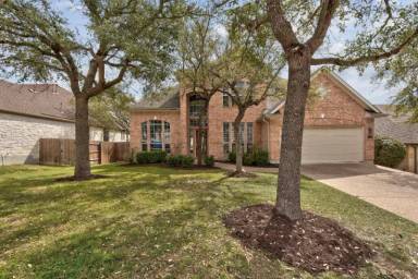 Main picture of 321 Grafton Ln