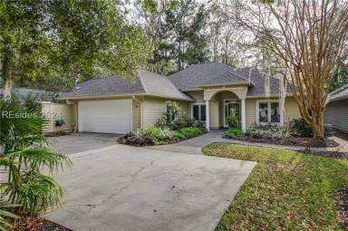 Main picture of 76 Pipers Pond Rd