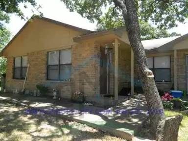 Main picture of 214 Shady Valley Dr
