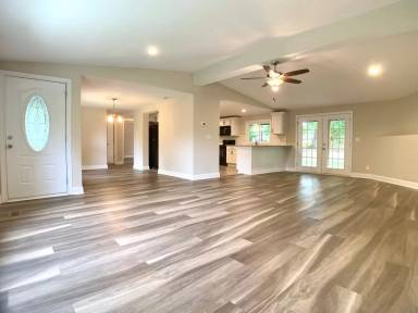 Main picture of 1495 Briar Hill Dr