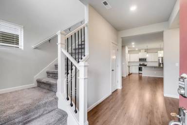 Main picture of 6935 SE Red Alder St