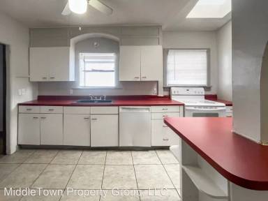 Main picture of 1413 W North St