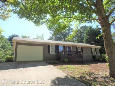 Main picture of 240 Beverly Park Ct