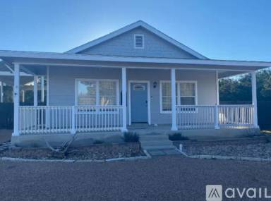 Main picture of 1639 Green Hill Dr