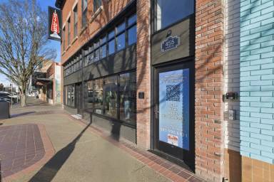 Main picture of 455 Court St NE