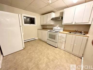 Main picture of 3 Bennett Ave