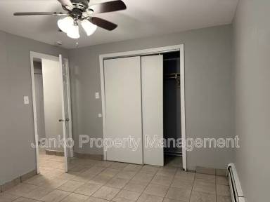 Main picture of 1601 S 58th Ave