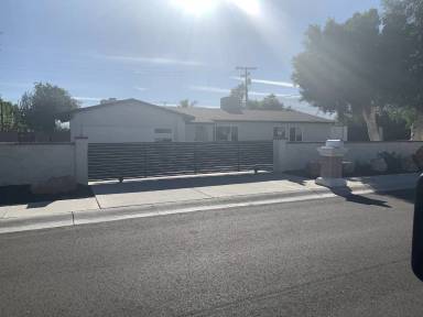 Main picture of 2811 E Sandia Rd