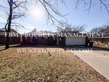 Main picture of 1403 Nichols St