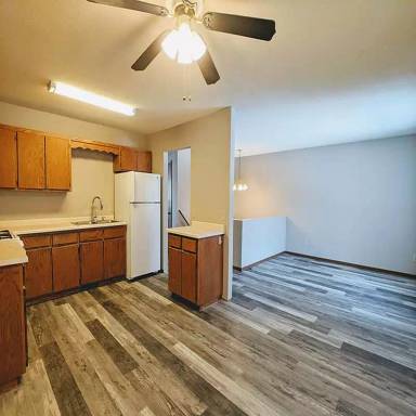 Main picture of 230 Leighton Dr