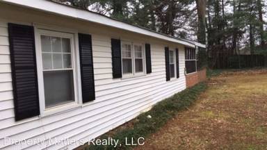 Main picture of 2313 S New Hope Rd