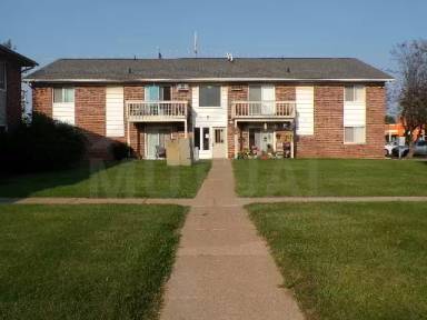 Main picture of 825 S Grand Ave