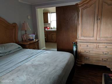 Main picture of 11 Pierre Dr