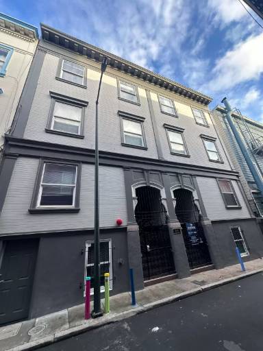 Main picture of 28 Jasper Pl
