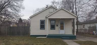 Main picture of 8440 Continental Ave