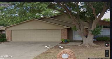 Main picture of 917 Bayfield Dr