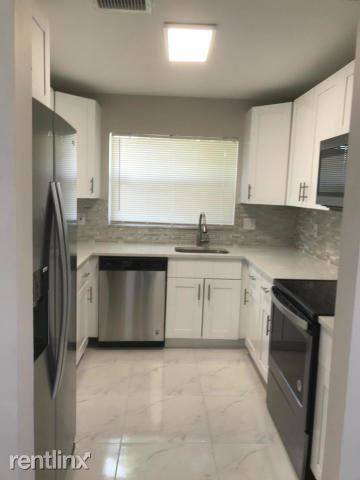Main picture of 1312 White Pine Dr