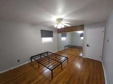Main picture of 1612 Kingsway Rd