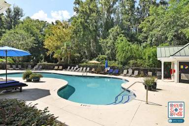 Main picture of Estate At Westbury