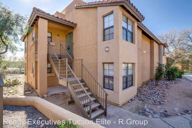 Main picture of Skyline Villas