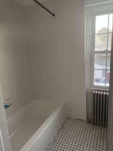 Main picture of 2717 Alden Rd