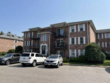 Main picture of 352 Neponset St