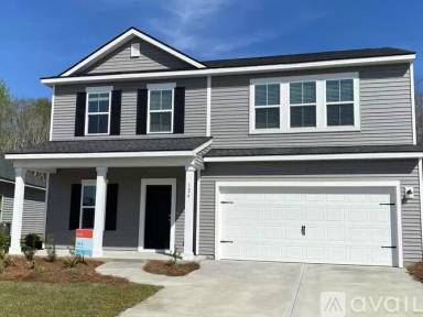 Main picture of 126 Kingswood Cir