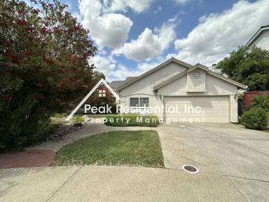 Main picture of 3203 Outlook Dr