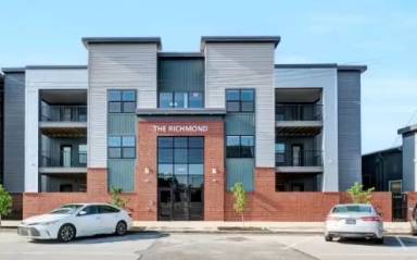 Main picture of 1622 W Market St