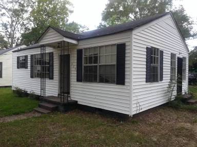 Main picture of 214 Conti St