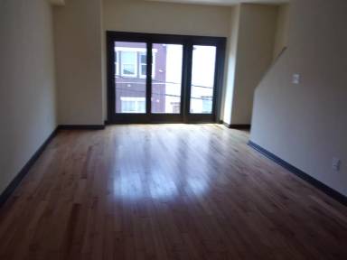 Main picture of 1911-53 N Gratz St