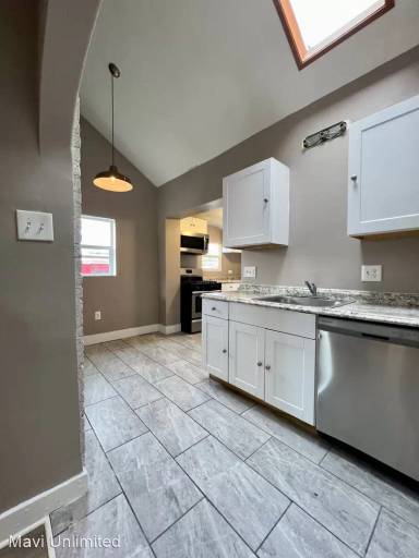 Main picture of 1740 Galena St
